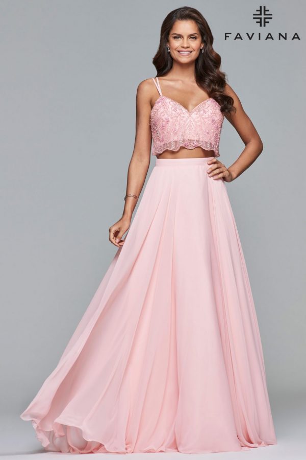 The 8 Best Lace Prom Dresses The 8 Best Lace Prom Dresses