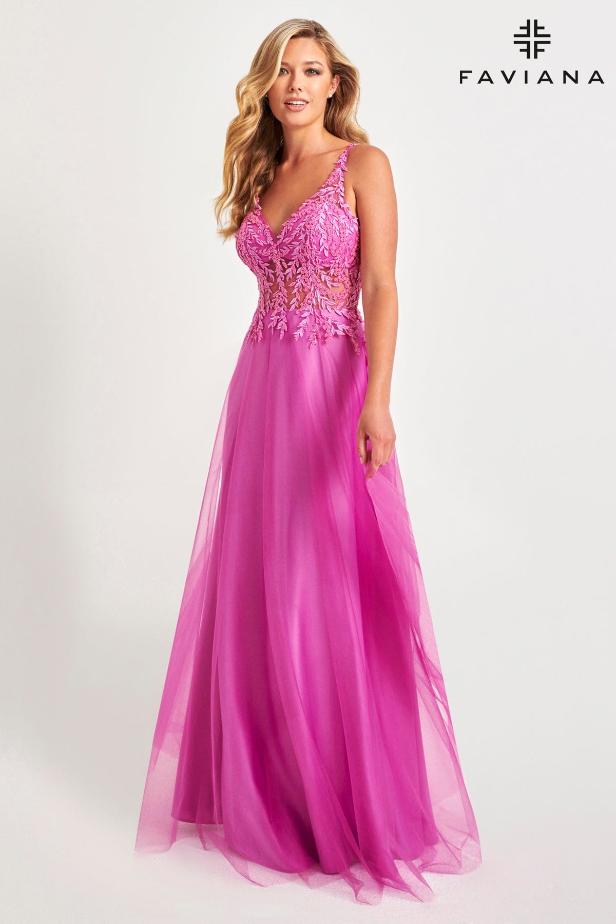 Flowy Tulle Dress With Lace Applique Bustier in Extended Sizing | 11055E