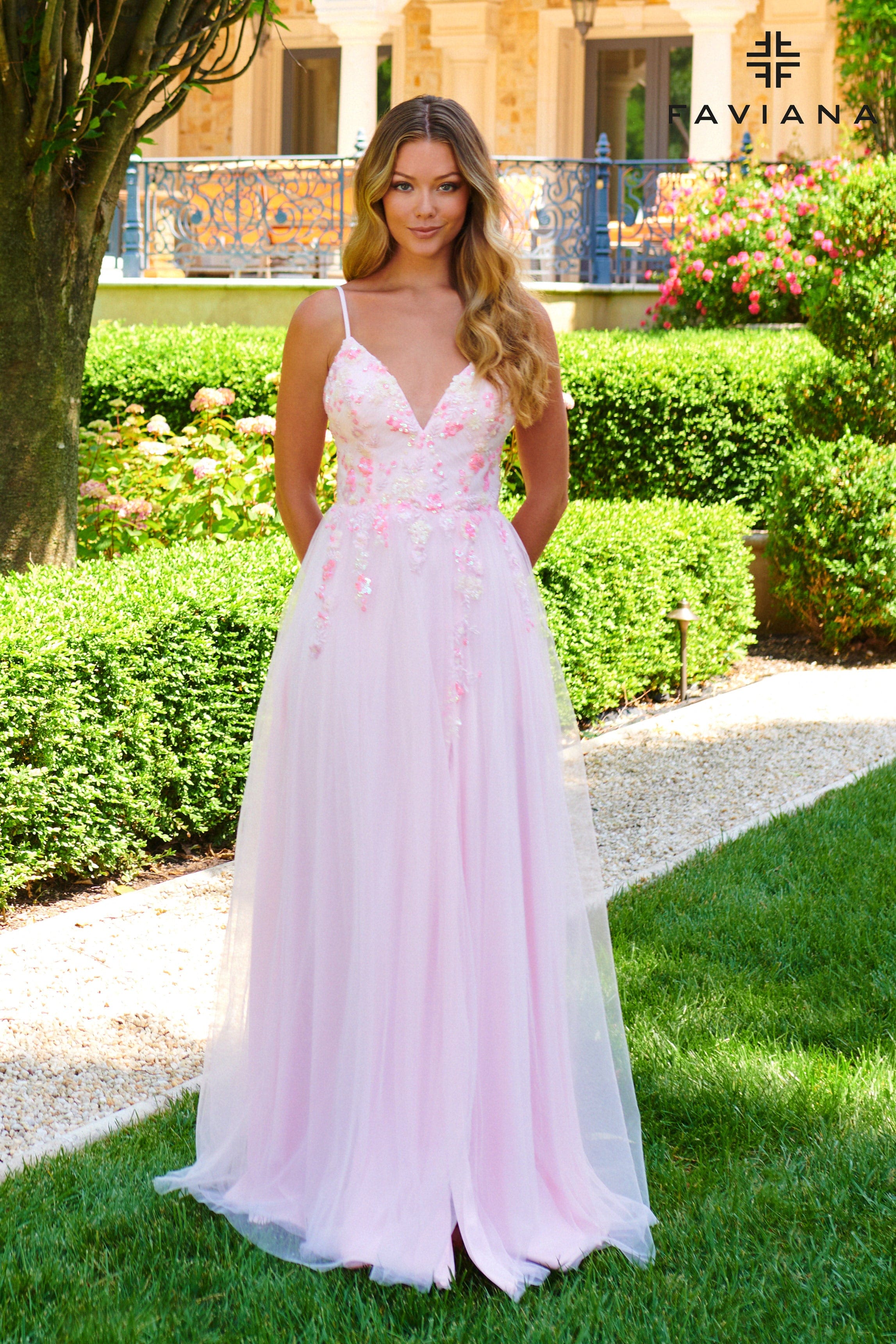 icy pink dress Verona Gown - Ice Pink