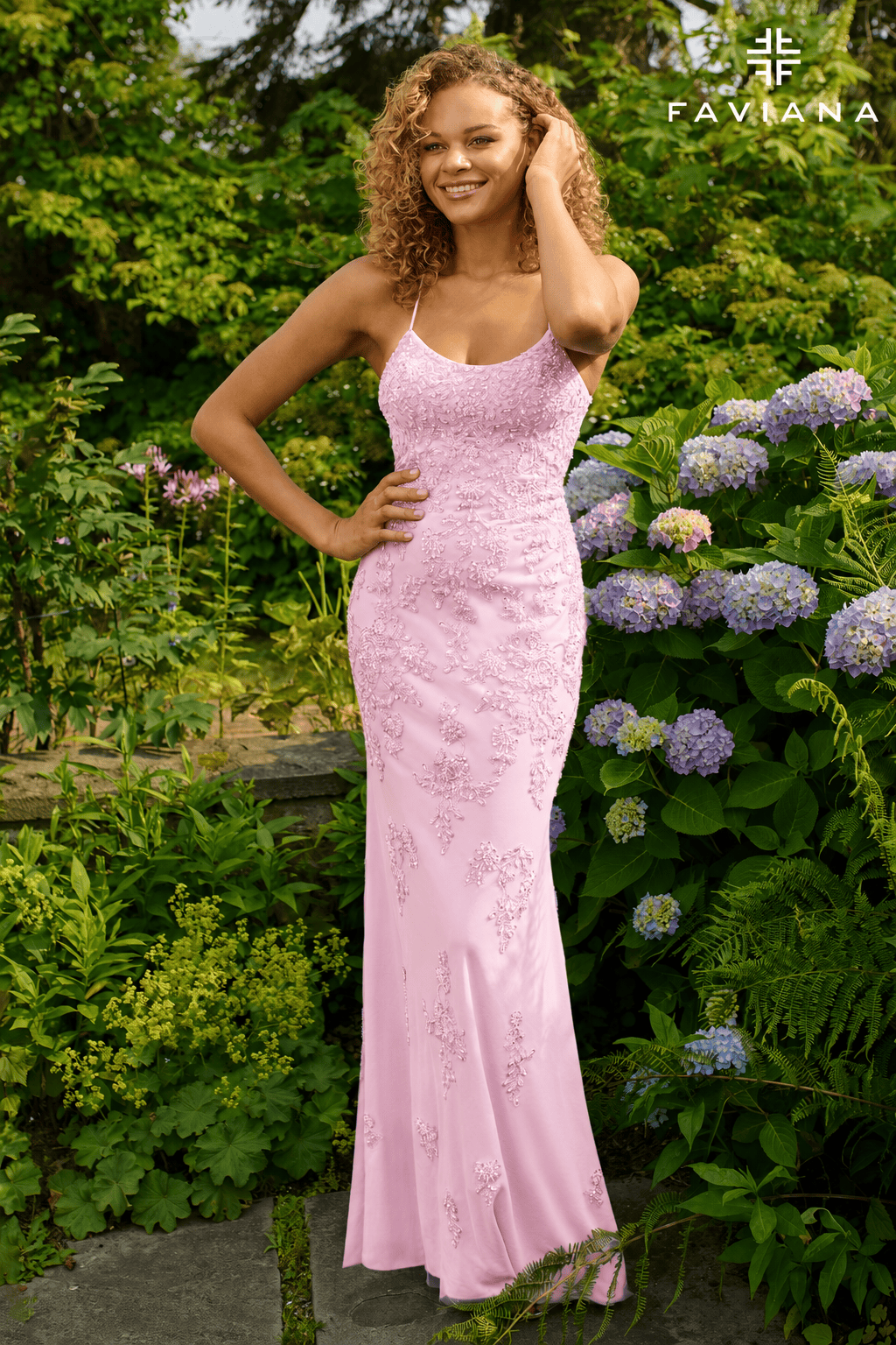 Light Pink Scoop Neck Tulle And Beading Long Dress With Lace-Up Back