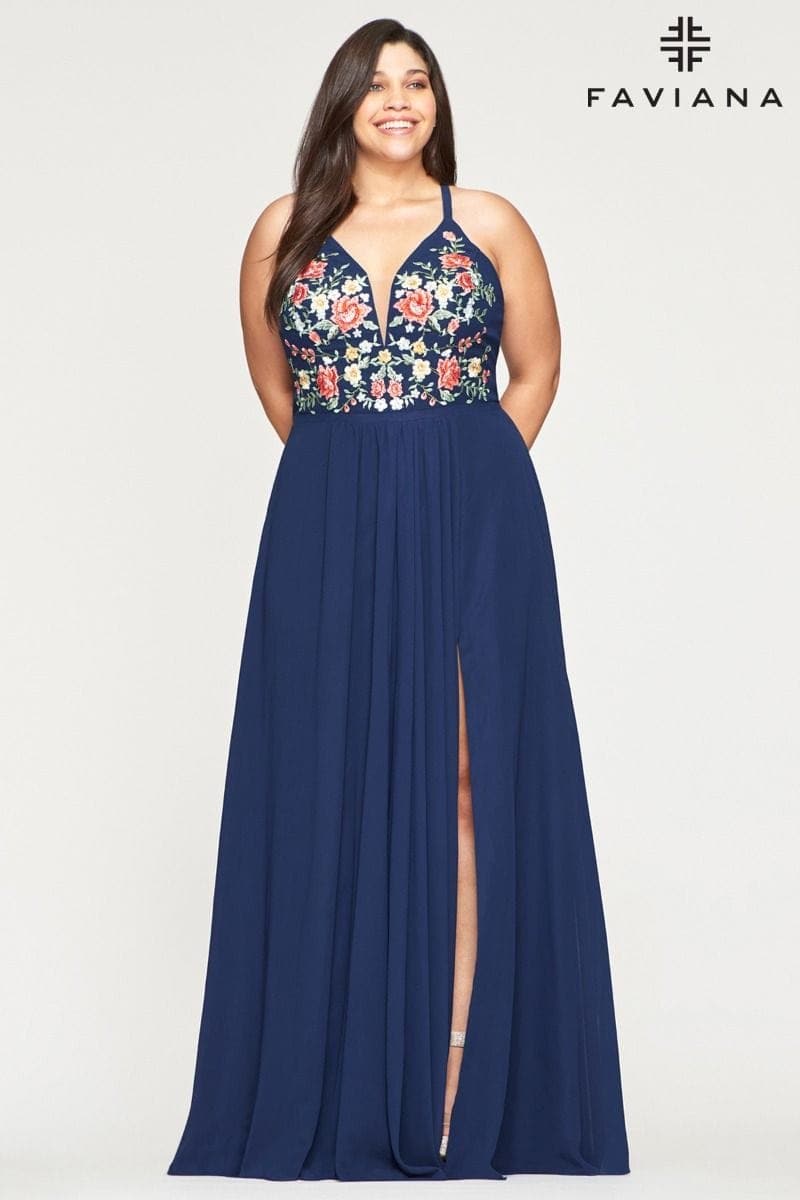 Plus Size Long Chiffon V Neck Dress With Floral Applique Embroidery Plus Size Long Chiffon V Neck Dress With Floral Applique Embroidery