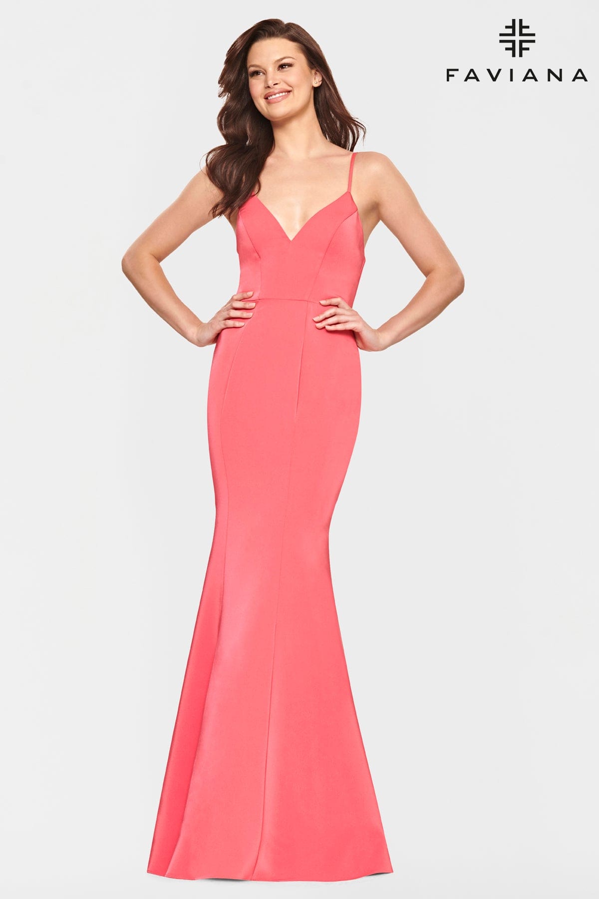 Sweetheart Neckline Long Dress With Fit And Flare Skirt And Corset Back Sweetheart Neckline Long Dress With Fit And Flare Skirt And Corset Back