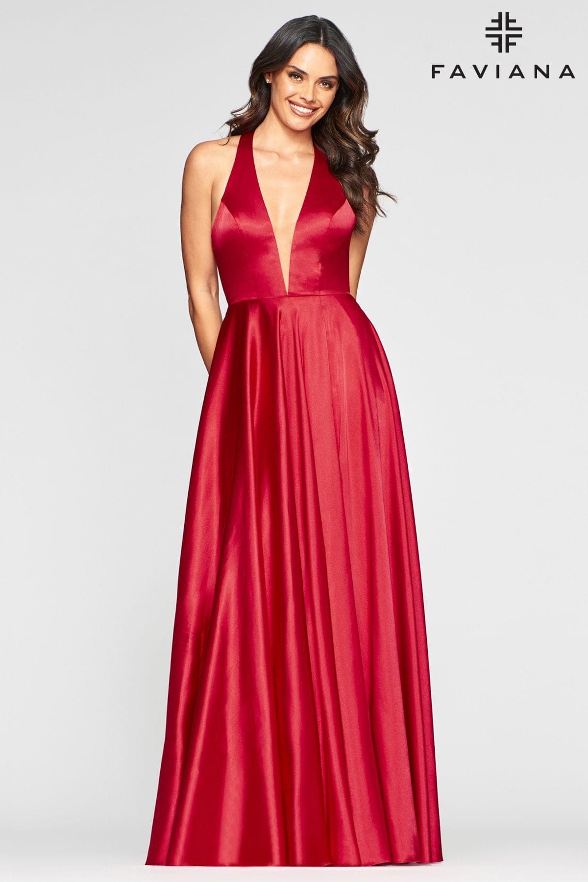 Flowy Deep V Neck Dress With Halter Neck And Pockets Flowy Deep V Neck Dress With Halter Neck And Pockets