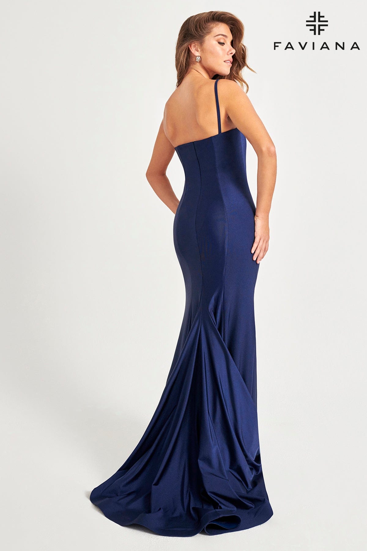 One Shoulder Gown With Gathered Side Ruching | 11071