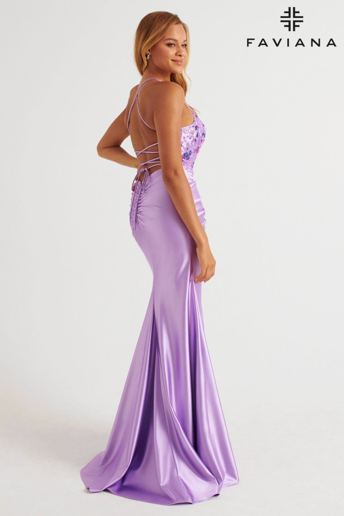 Scoop Neck Bodycon Satin Dress With Floral Beaded Appliqué Corset | 11252