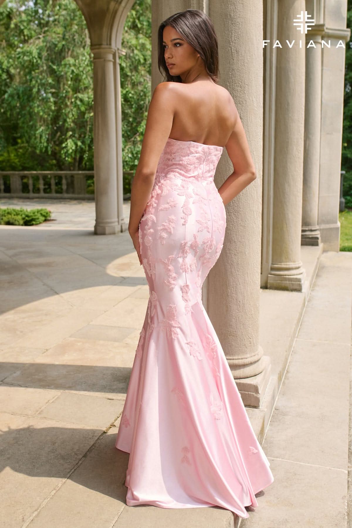 Strapless Light Pink Mermaid Satin Dress With Sequin Appliqué | 11271