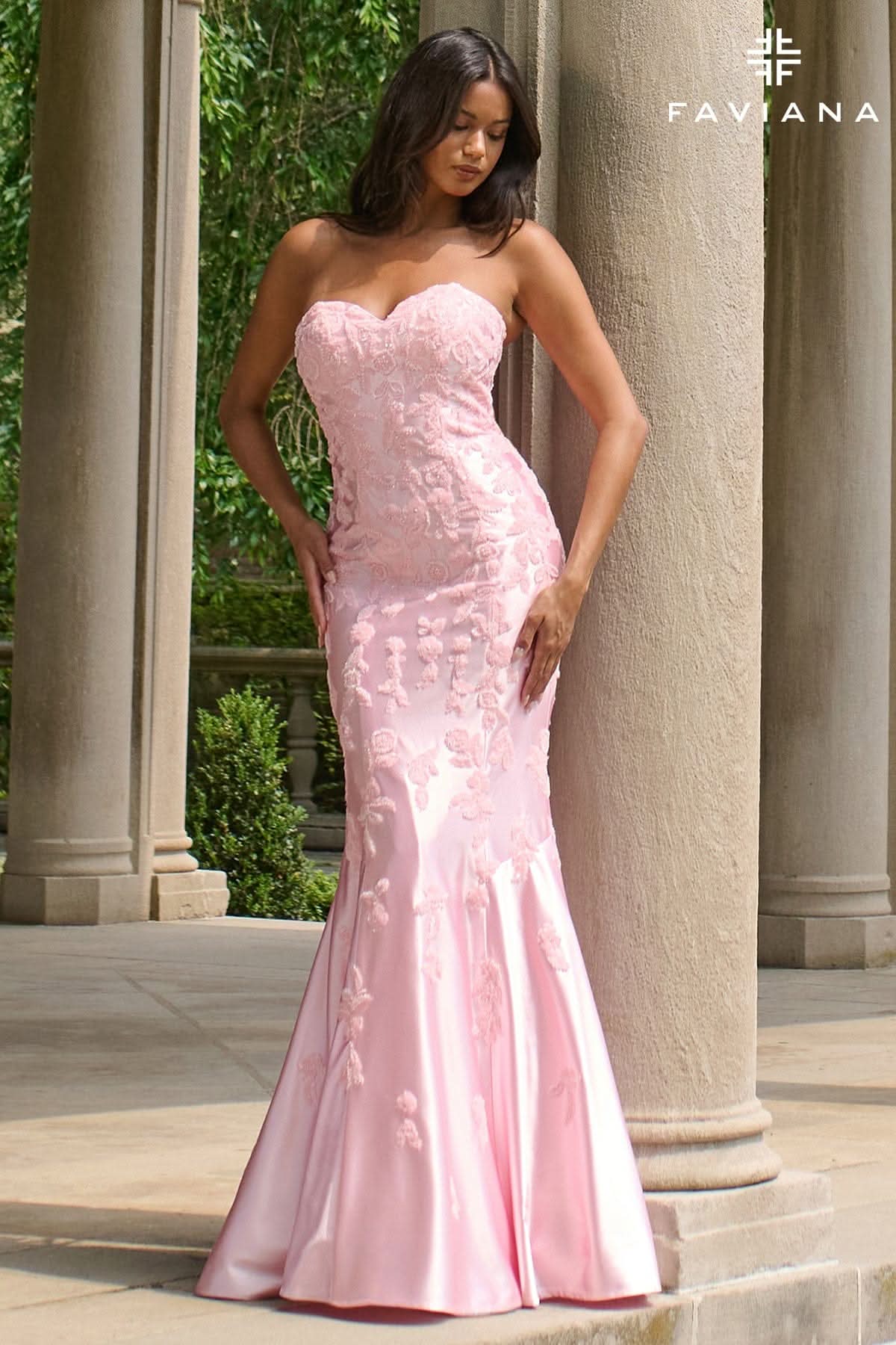 Strapless Light Pink Mermaid Satin Dress With Sequin Appliqué | 11271