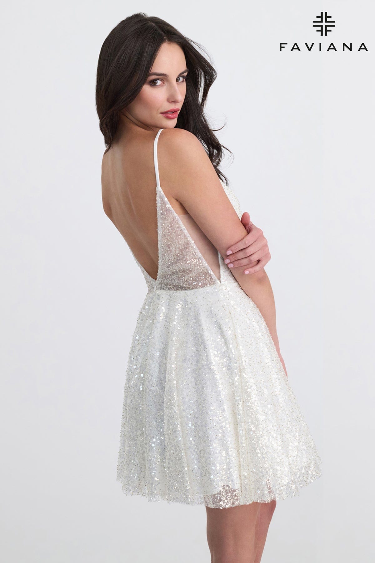 Flowy Sequin V-Neck Short Dress With Pockets | 11319 Flowy Sequin V-Neck Short Dress With Pockets | 11319