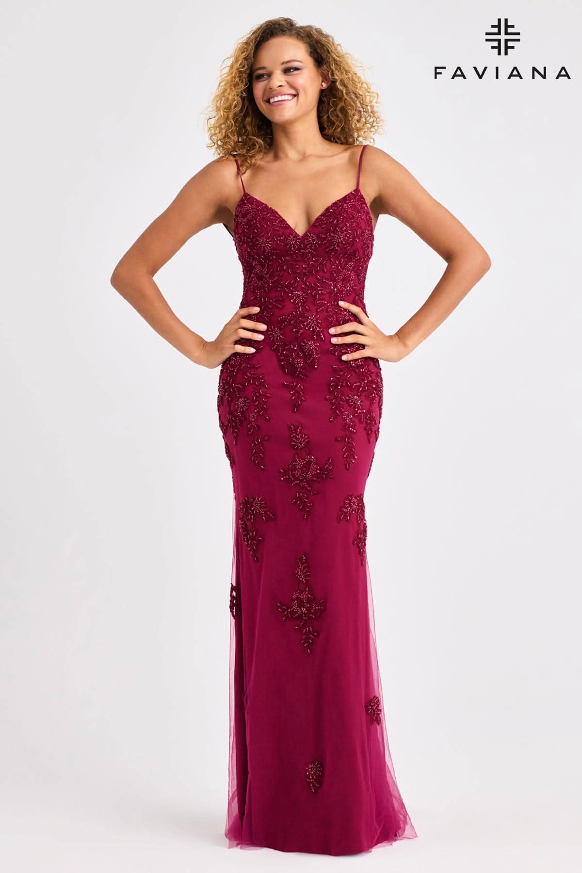 V-Neck Tulle And Applique Dress With Lace-Up Back | 11428
