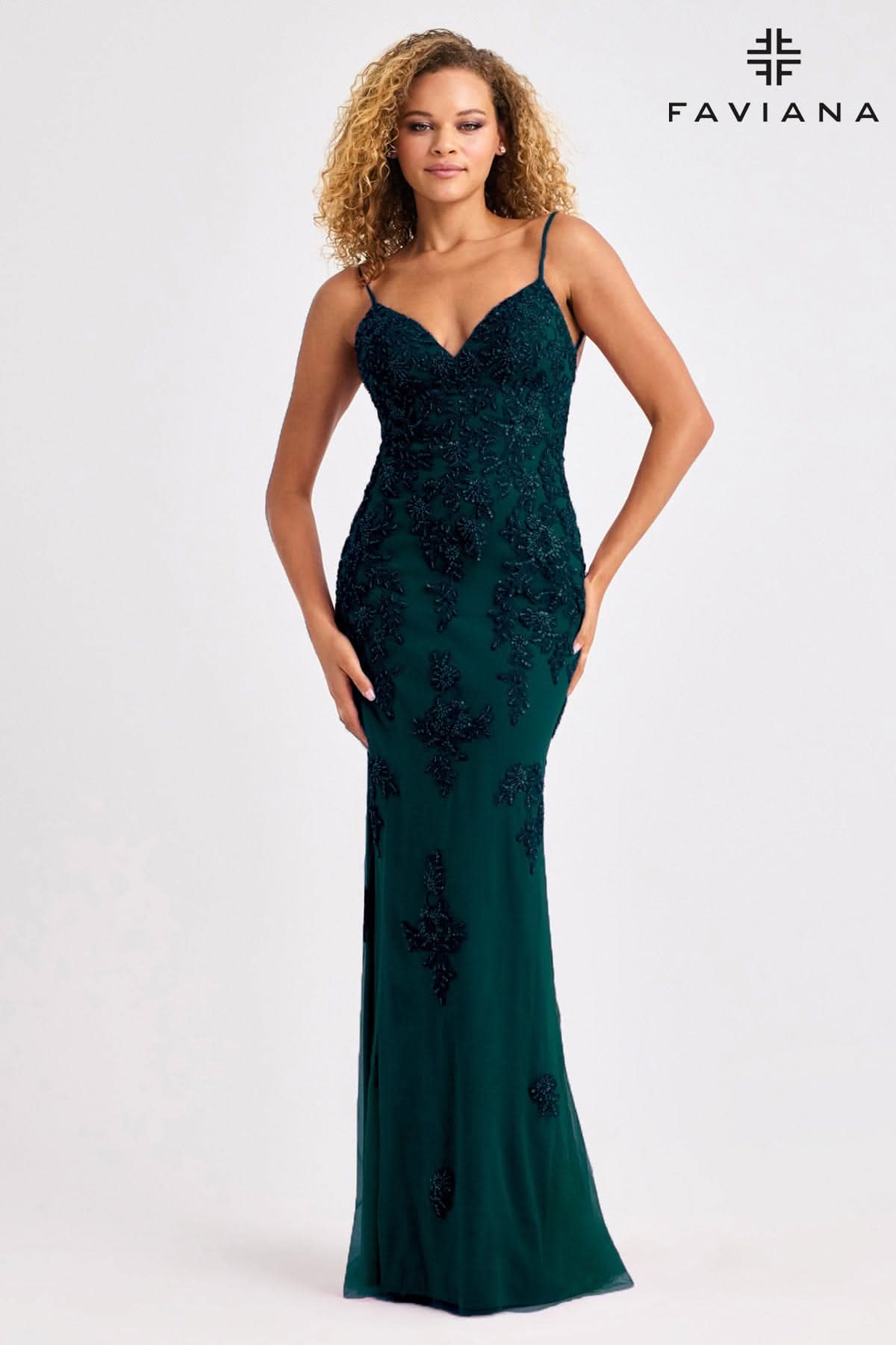 Dark Hunter V-Neck Tulle And Applique Dress With Lace-Up Back | 11428