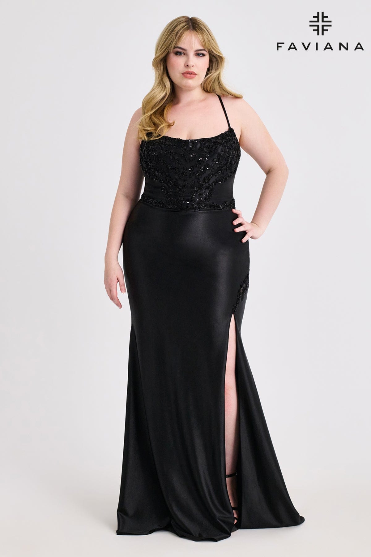 Plus Size Scoop Neck Satin Long Dress With Beaded Appliqué | 9606