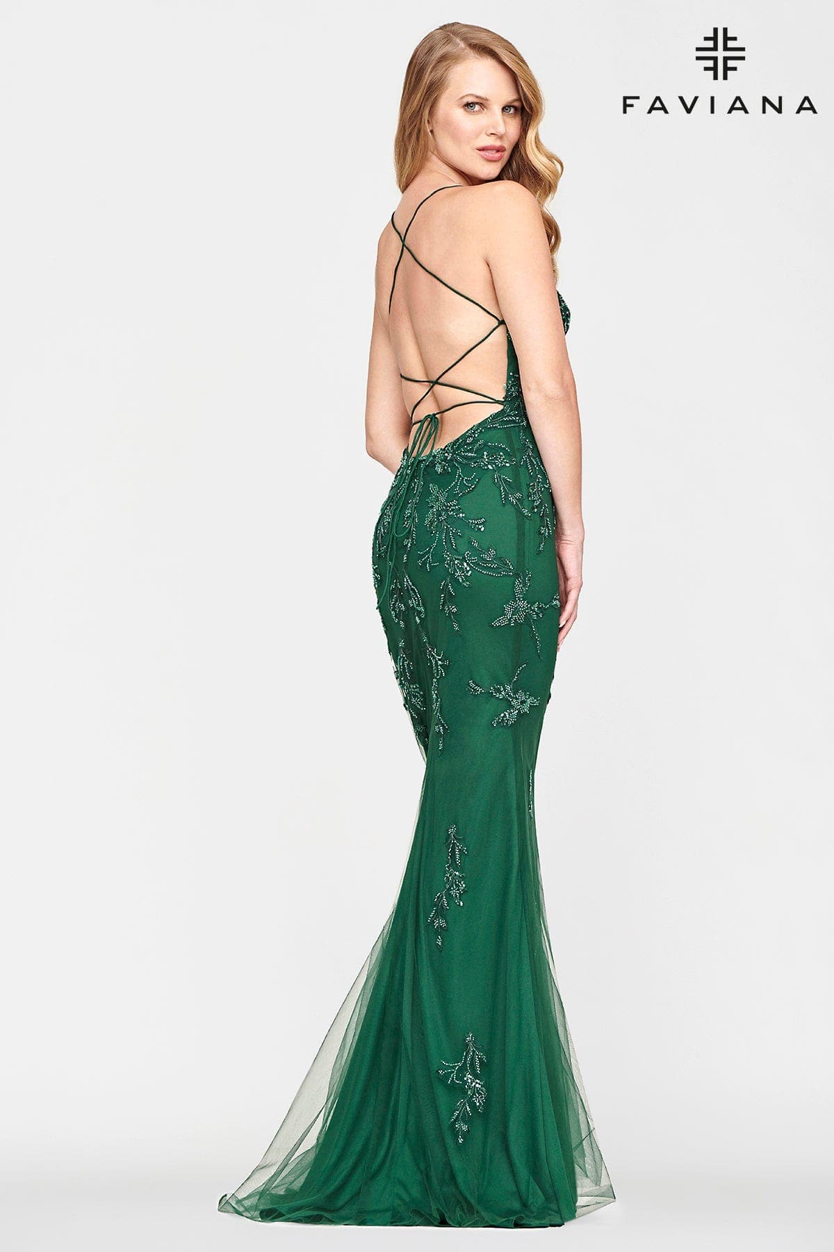 Hunter Green Long Tulle Prom Dress With Beaded Applique And Scoop Neckline | Faviana Hunter Green Long Tulle Prom Dress With Beaded Applique And Scoop Neckline | Faviana
