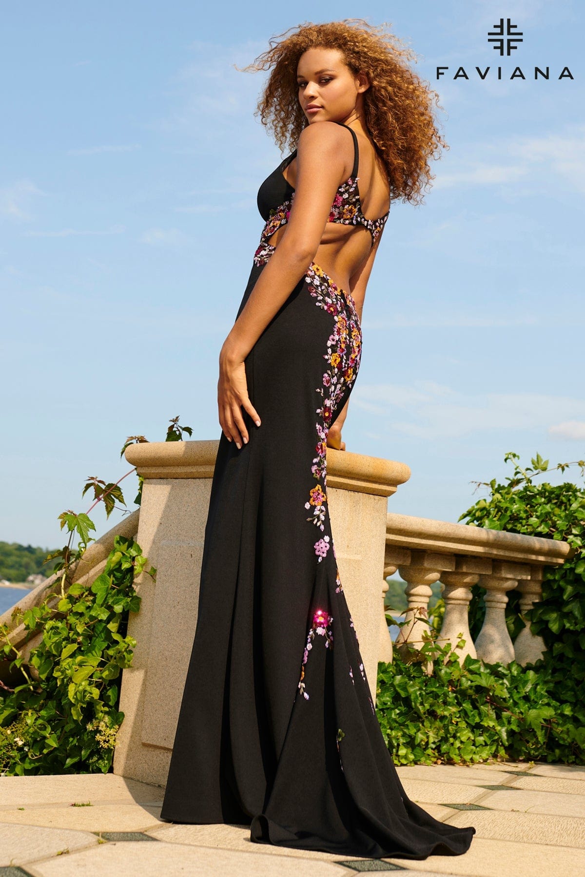 Black/Sunburst Dress for Prom