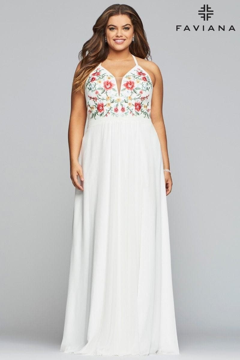 Plus Size Long Chiffon V Neck Dress With Floral Applique Embroidery