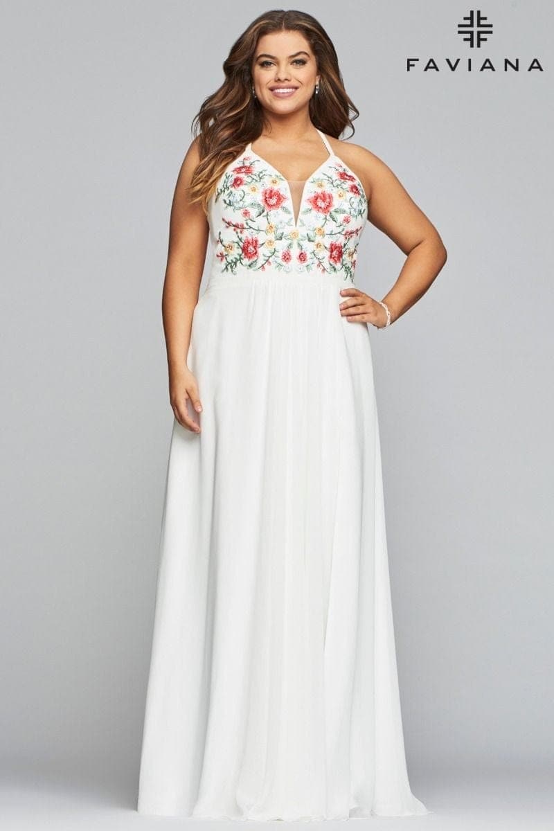 Plus Size Long Chiffon V Neck Dress With Floral Applique Embroidery